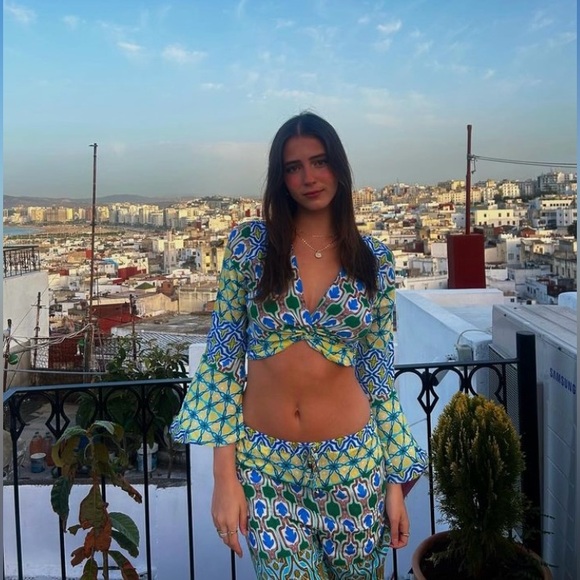 ZARA 🔥2 PIECE SET 🔥 BLOGGERS’ FAVORITE PRINT TOP WITH KNOT & WIDE LEG PANTS - Picture 5 of 16